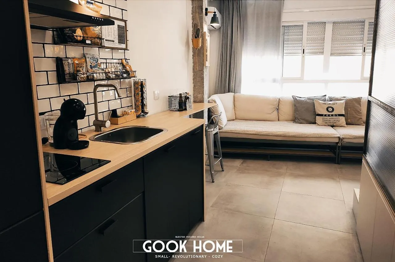 Gook Home Beach 말라가 아파트