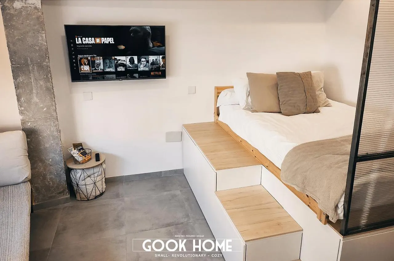 Gook Home Beach مالقة