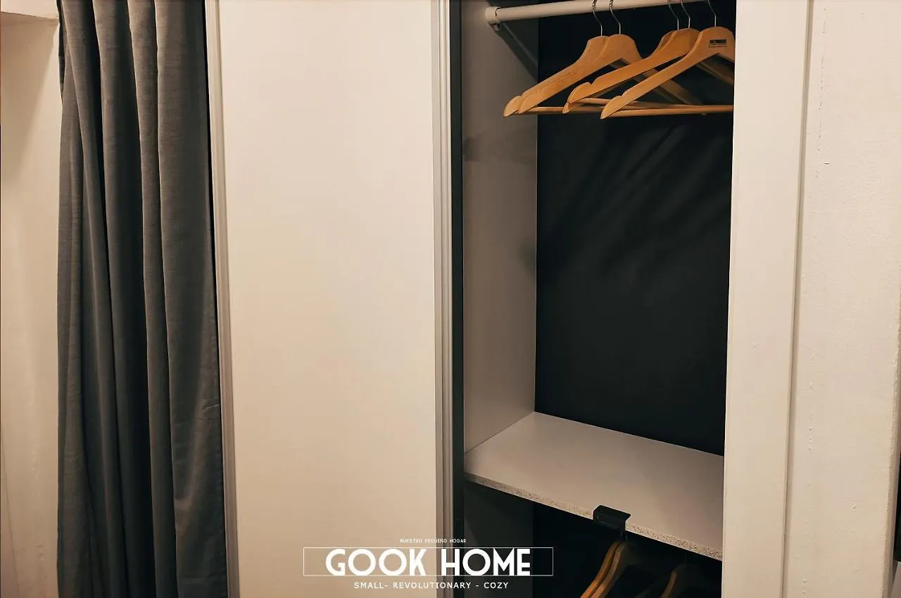 Gook Home Beach مالقة